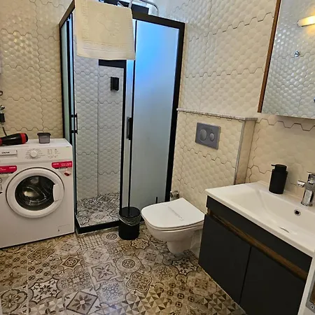 Riverside Suits-2 Ile Evinizde Gibi Appartamento